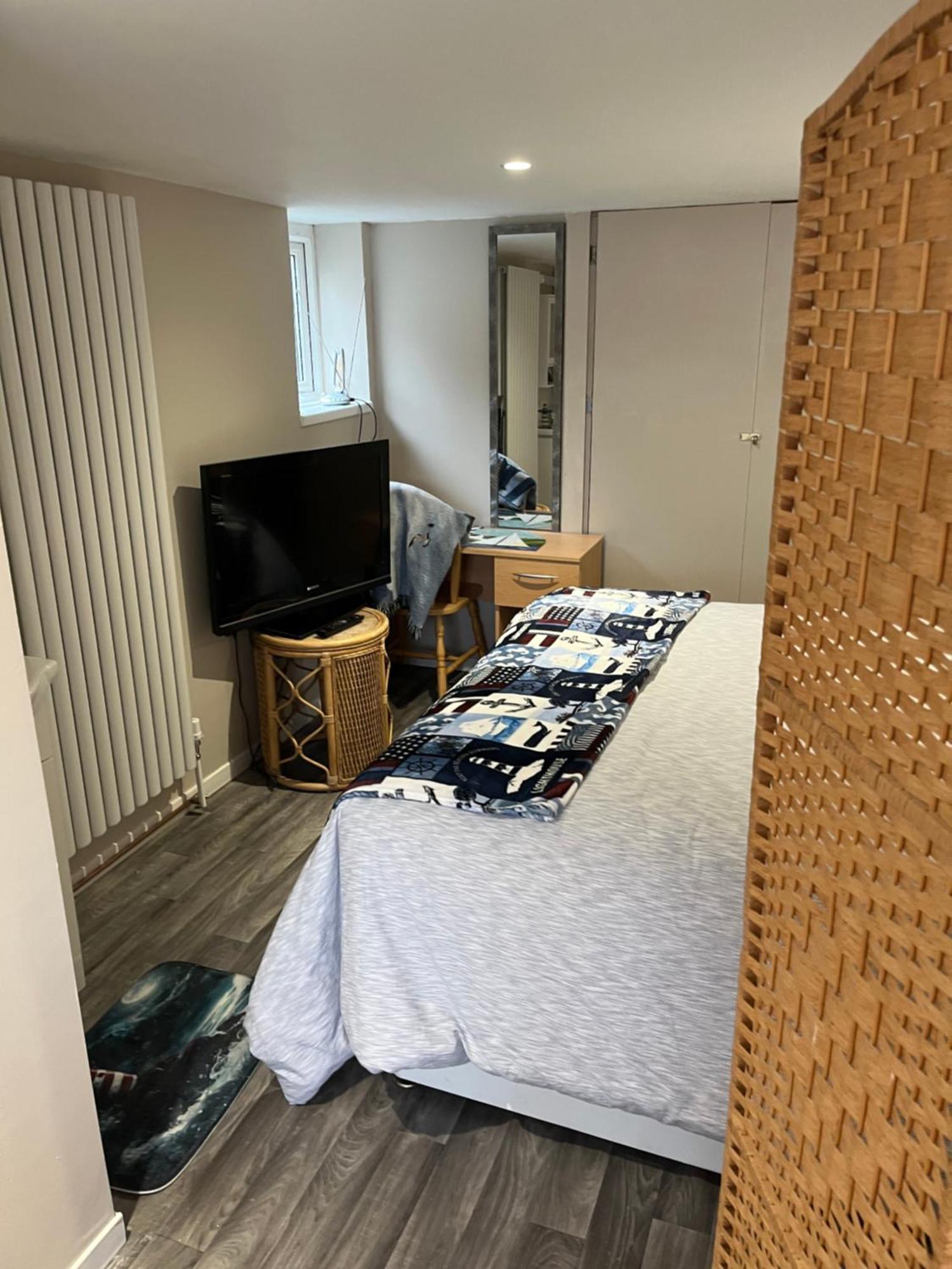 Cove Cott Guest Accommodation Warsash Exterior foto